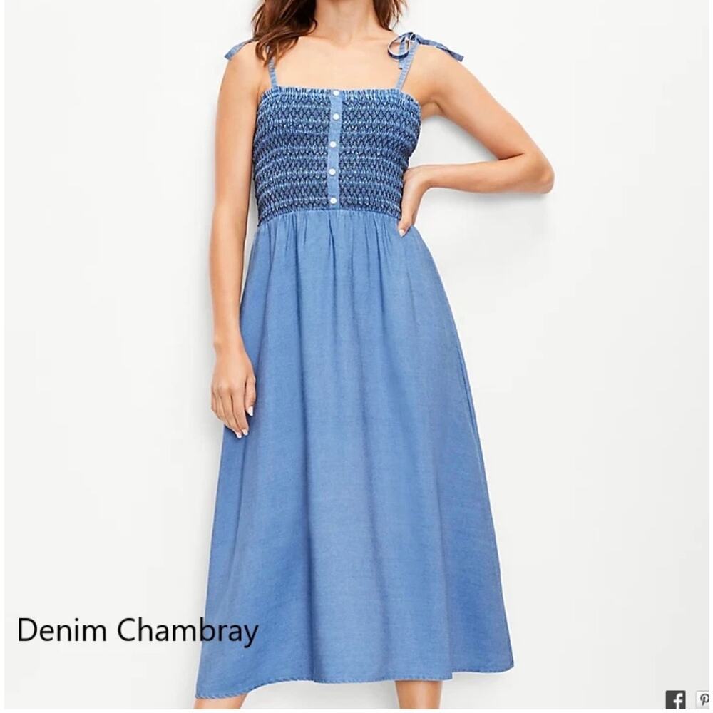Loft smocked denim midi dress size XS